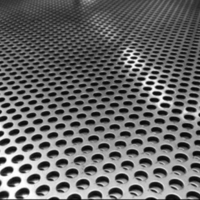 [KARGO] Plat Lubang Besi tebal 1.5mm 1.2 x 2.4m