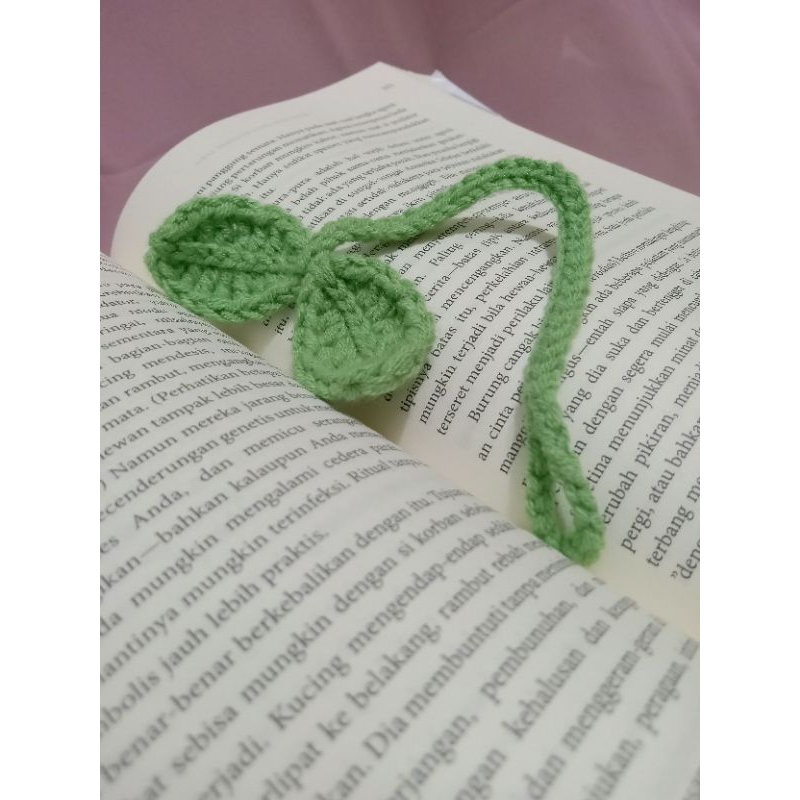 

SPROUCHETTE | Sprout Bookmark Rajut Crochet Bookmark FERN GREEN