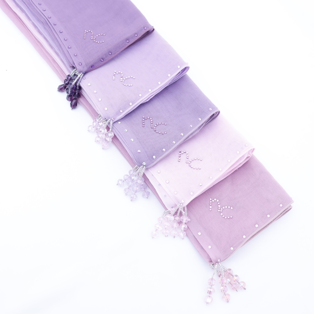 Ayu Lestari Scarf - Today kelly Scarf Paris Japan Square Crystal Premium by Nadiya
