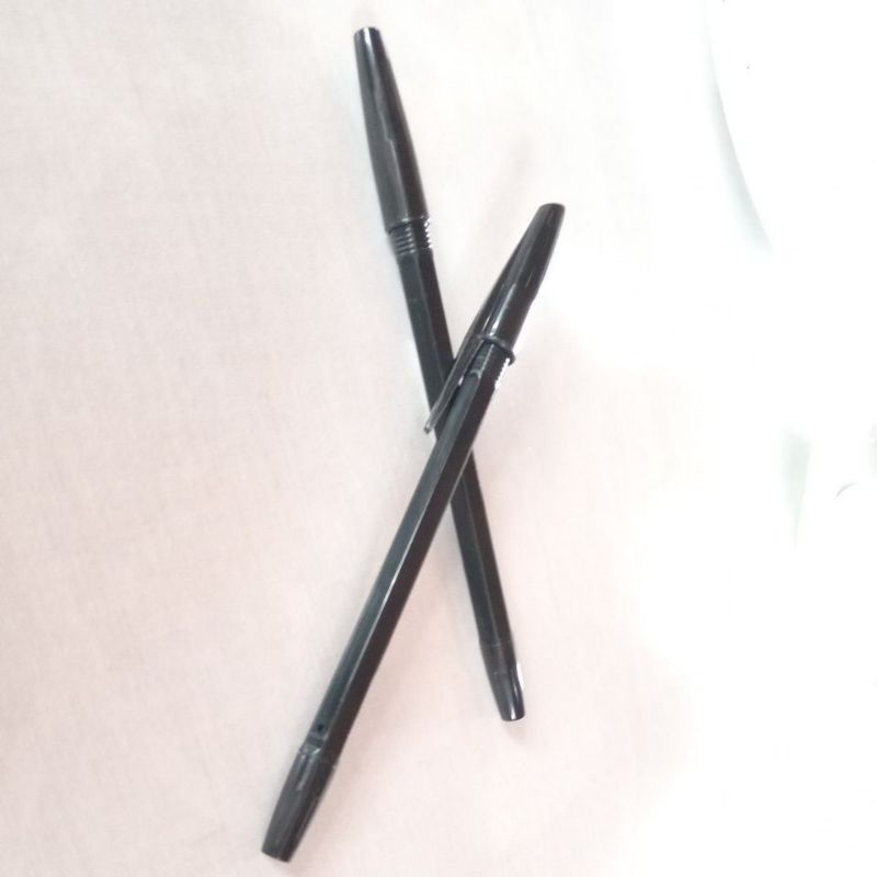

Pulpen Hitam