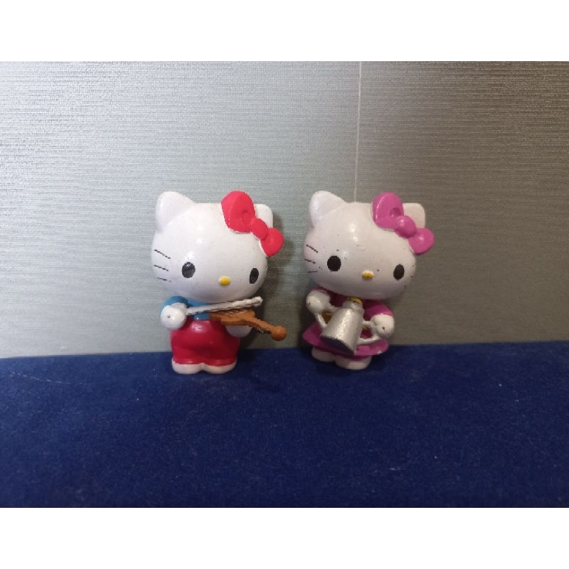 Mainan hello kitty figur santrio take all