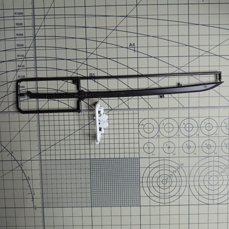 BANDAI MG 1/100 MASTER GRADE GUNDAM BARBATOS PART WEAPON SWORD KATANA