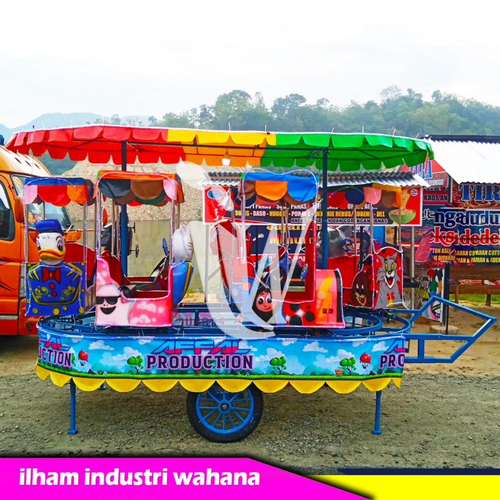 odong-odong kereta panggung fiberplat
