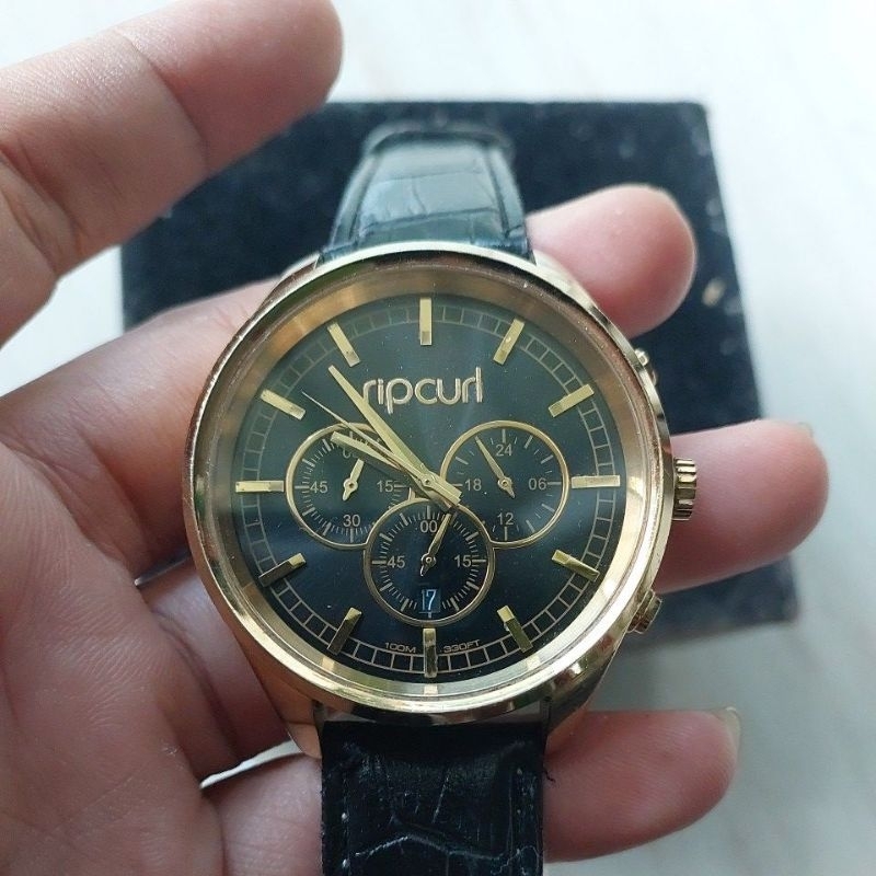 Jam tangan original  chronograph ripcurl dim 42mm preloved second bekas