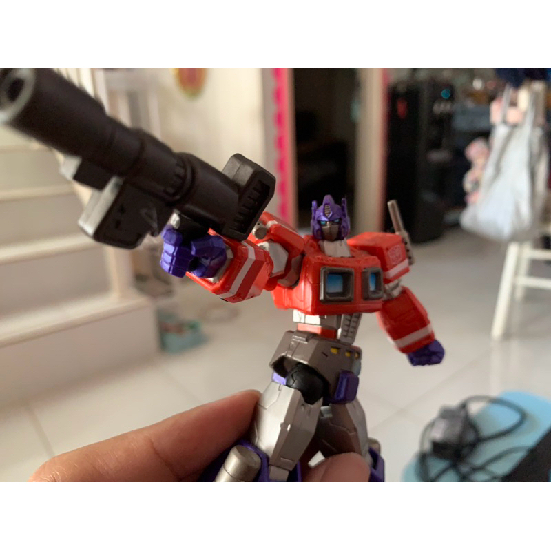 Revoltech Kaiyodo Optimus Prime Transformer Cybertron Commander