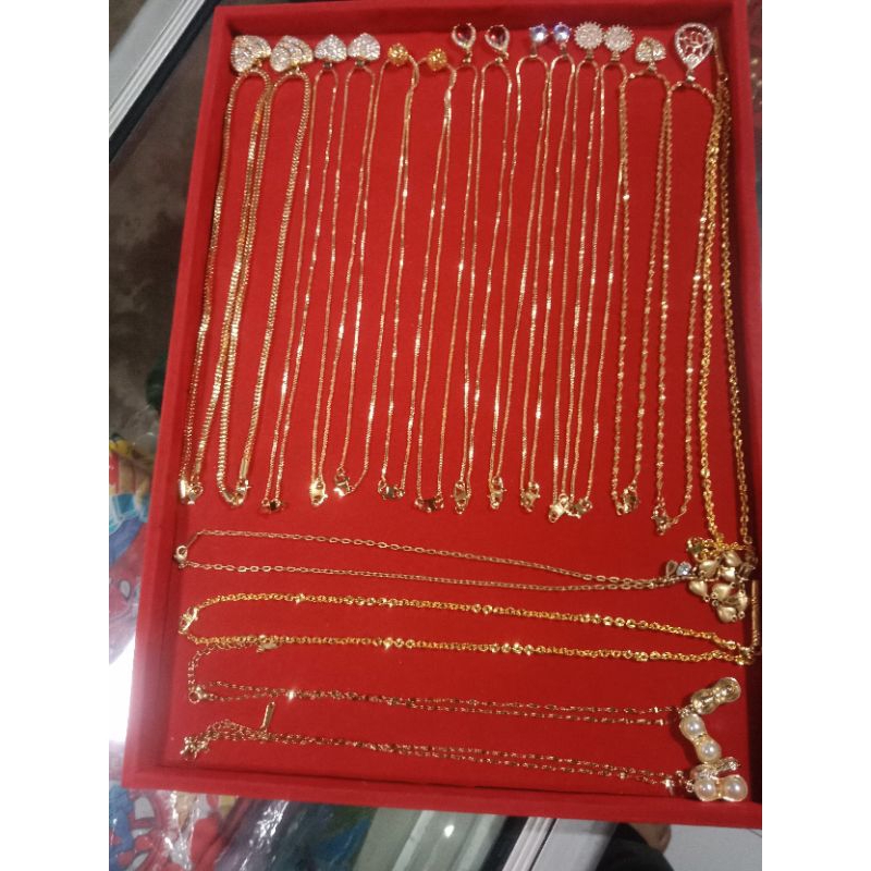 kalung emas muda dewasa