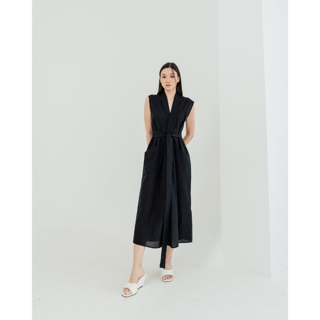 OFEYA - Maru Maxi Dress - Premium Linen Dress - V neck Dress Wanita