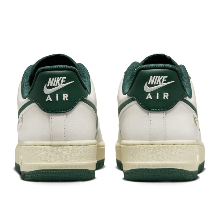 NIKE AIR FORCE 1 '07 MEN'S BASKETBALL SHOES - SAIL_HIJAU