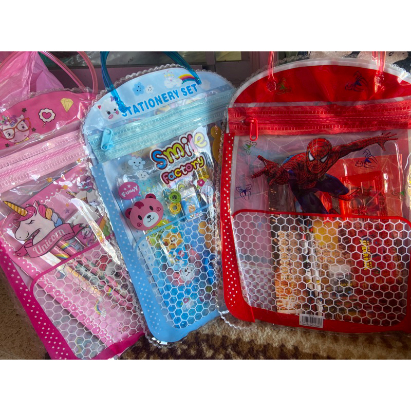 

Stationary Set/Alat tulis set anak Motif model tas