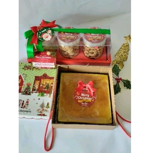 

Hampers Natal / Hampers Natal Pontianak / Lapis Legit Pontianak