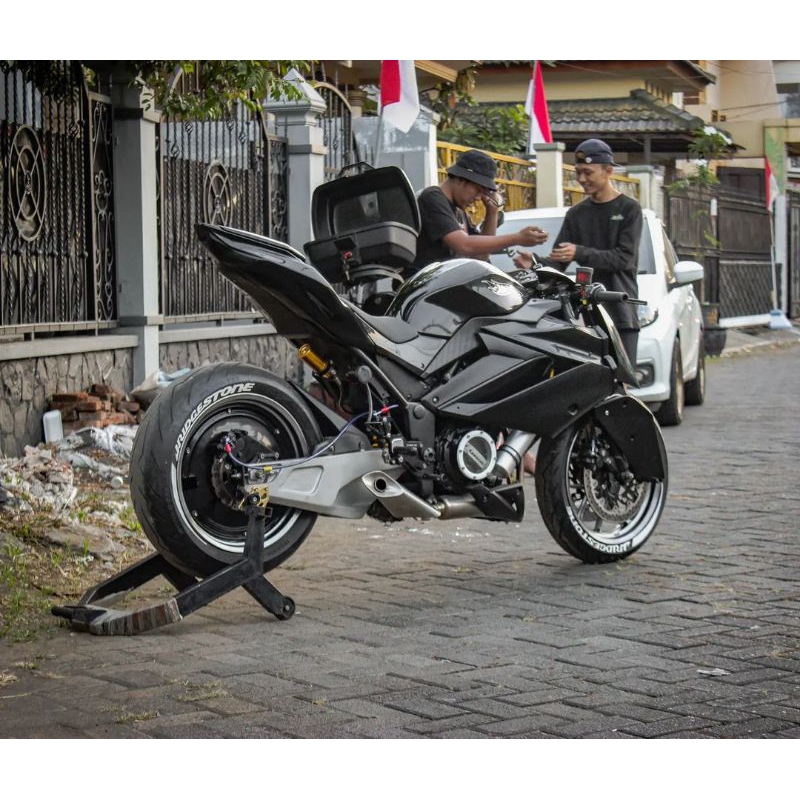 SWING ARM MOGE MODEL SUTER