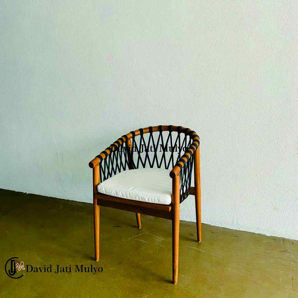 Kursi Makan / Kursi Cafe Anyaman Tali