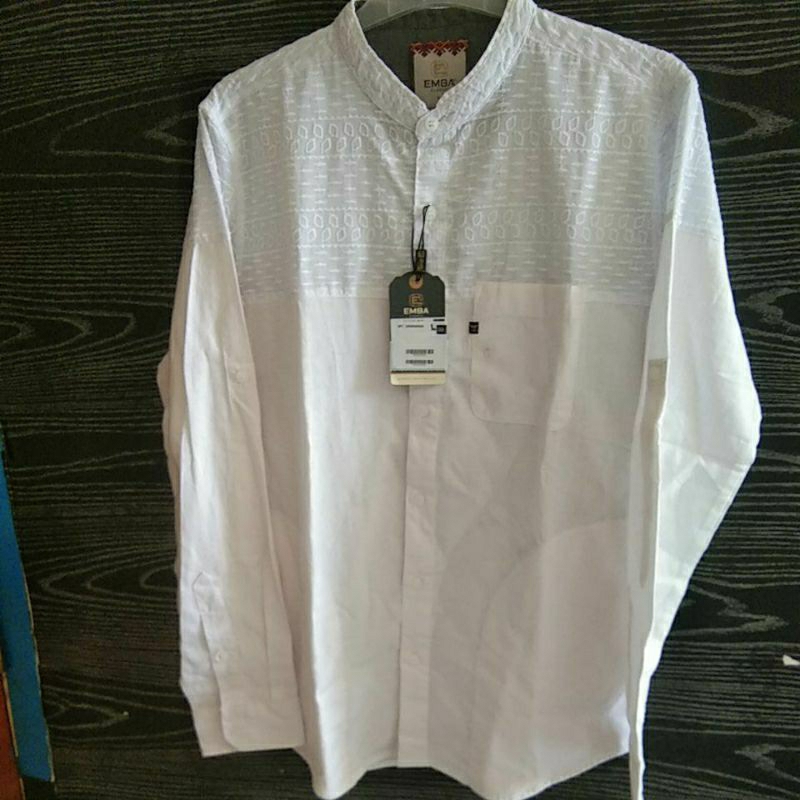 Kemeja Lengan Panjang Emba