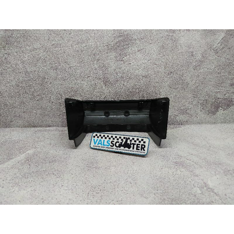 Bemper belakang vespa exclusive danmotor