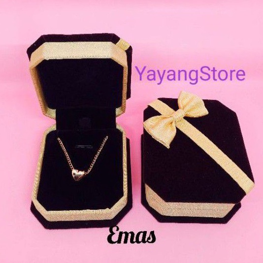 Diskon KOTAK PERHIASAN KALUNG  BOX KALUNG  TEMPAT PERHIASAN KALUNG EMAS PERAK BELUDRU MERAH VELVET