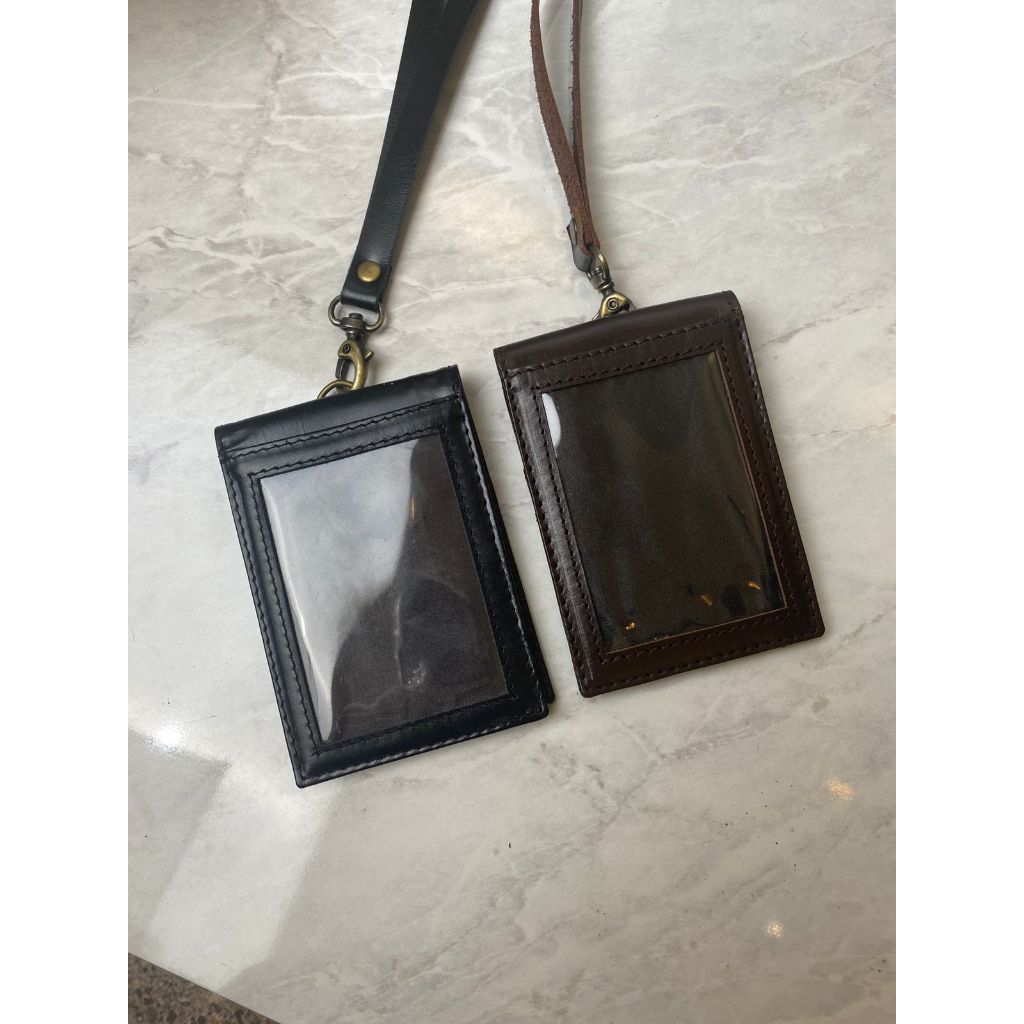

ID CARD HOLDER CUSTOM KULIT ASLI ORIGINAL 100% FELIS - NAME TAG KULIT CUSTOM UKIR LOGO DAN NAMA