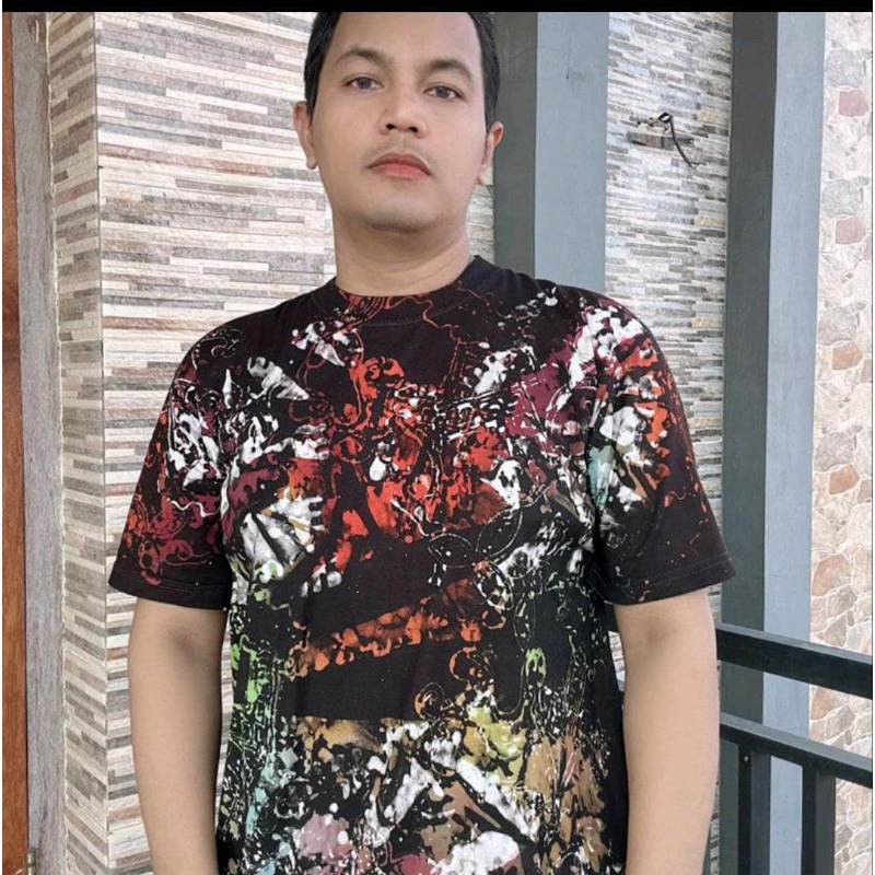 KAOS ABSTRAK LUKIS/ KAOS BATIK PRIA TERBARU