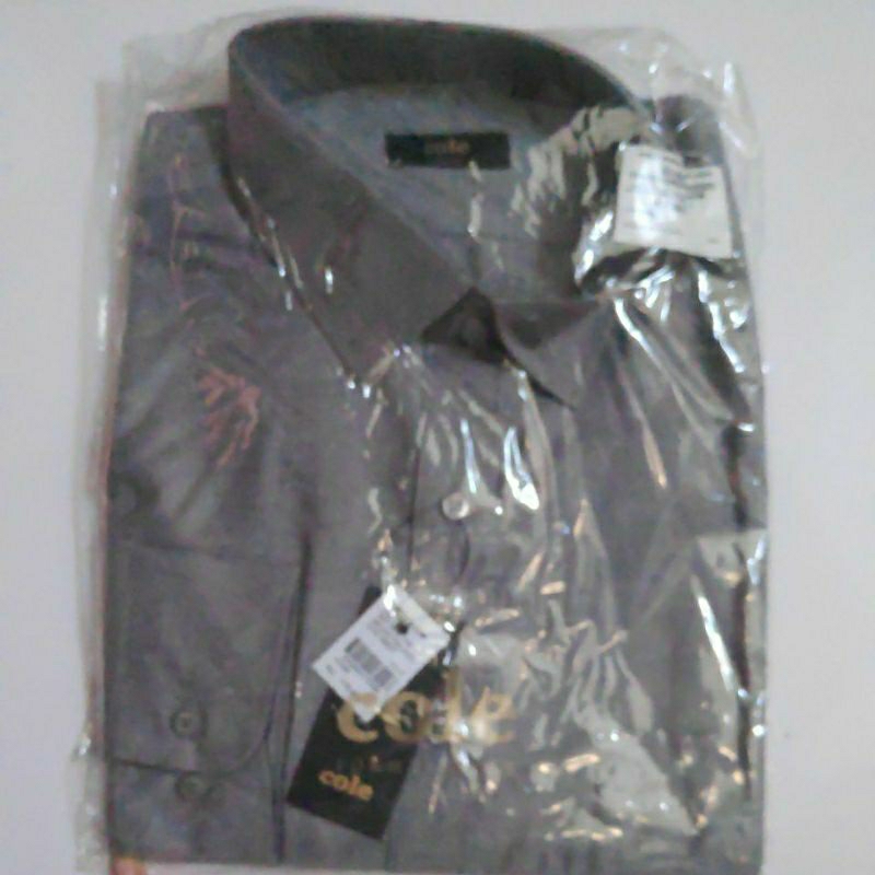 Kemeja Cole Slim Fit Size 17 1/2