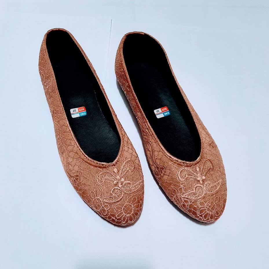 tnik fashion sepatu wanita santai trepes teplek flat slip on bordir murah terbaru polos krem