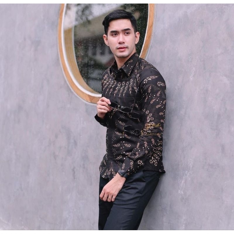 Motif Kuku Macan Krmeja Batik Pria Lengan Panjang Modern Premium Slimfit