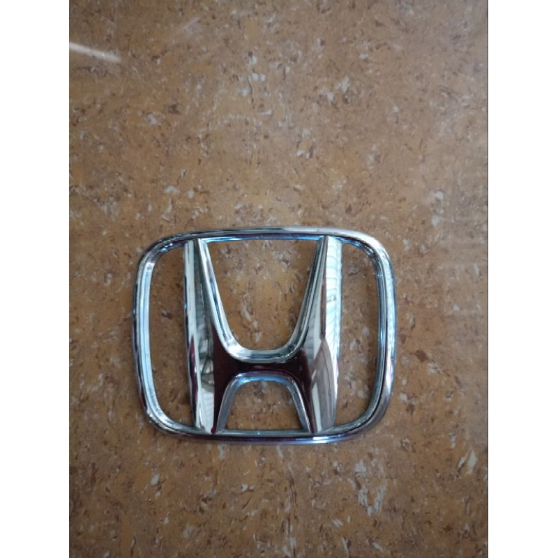 Emblem grill H Honda Brio RS 2015-2017 ORI Copotan (BEKAS)