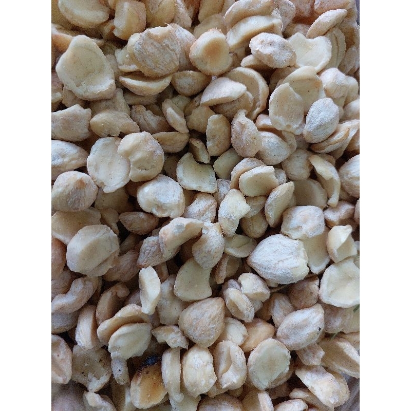 

kemiri pecah /belah kualitas terbaik 500 gr