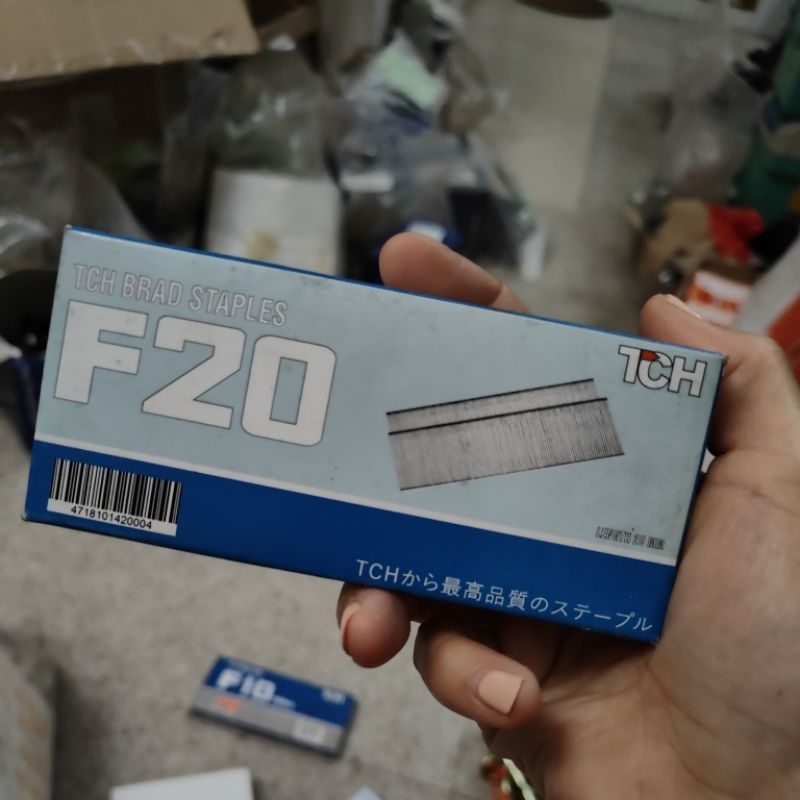 

tch f20 paku tembak isi 5000pcs / paku tembak Refil f20 tch / tch f20 isi 5000/box / f20 merek TCH / isi Staples f20 TCH
