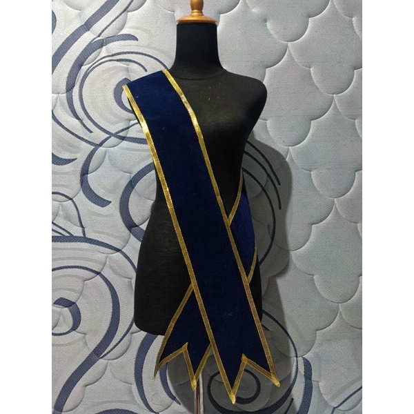 LANGSUNG KIRIM  SELEMPANG WISUDA POLOS /SELEMPANG POLOS MODEL LEHER & BAHU /Selempang Wisuda Polos m