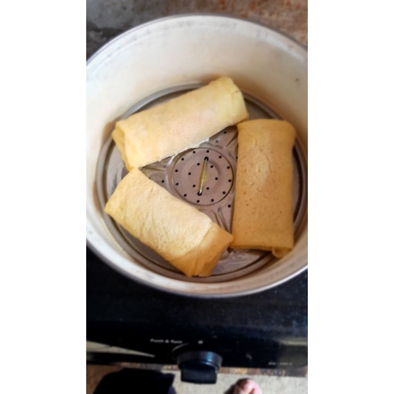 

EGG CHICKEN ROLL LONJORAN (PLASTIK VACUM)