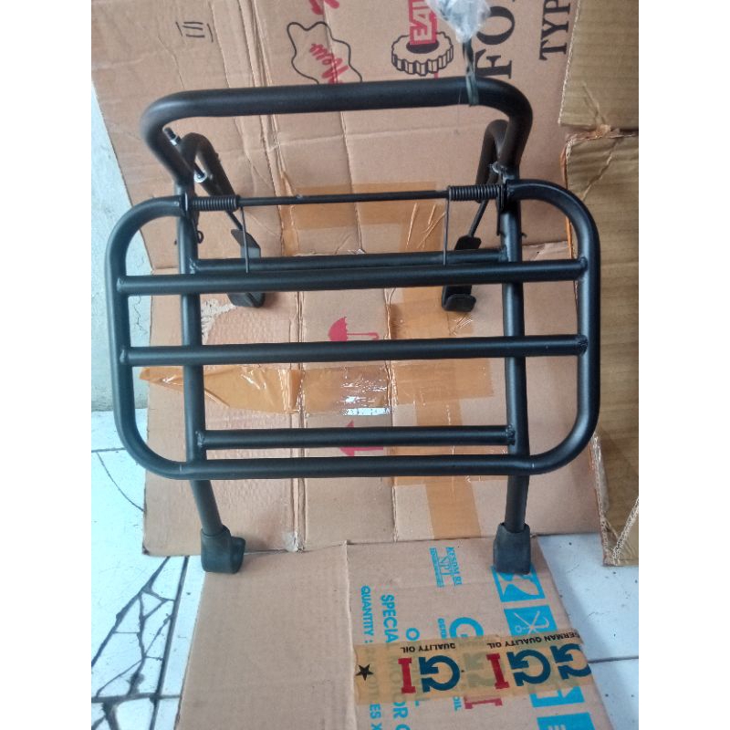 frontrack depan vespa rak depan Px Excel Exclusive Ps Super Hitam