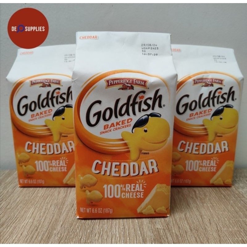 

Goldfish Baked Snack Crackers Cheddar 187gr - Cemilan Biskuit Import USA Snack Keju