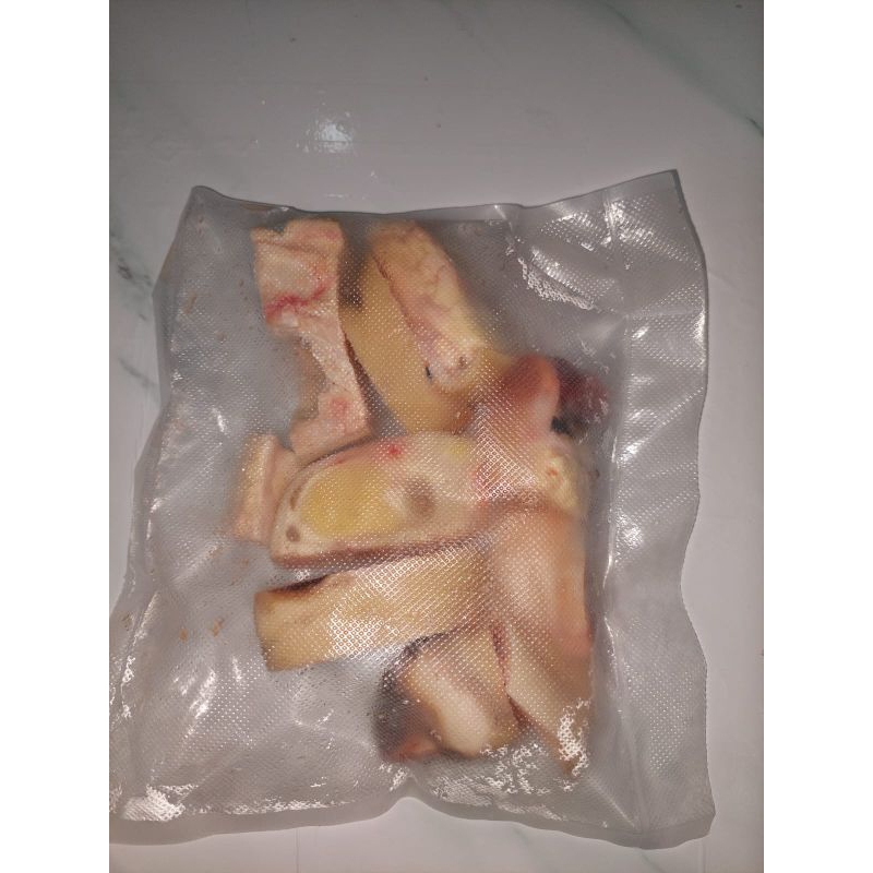 

TUNJANG / KAKI SAPI 1KG