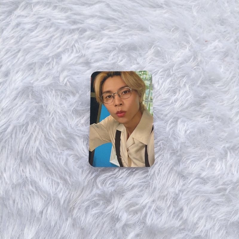 READY PHOTOCARD PC JOHNNY NCT 127 TRADING CARD BAKER HOUSE SELCA JOHNNY POUT