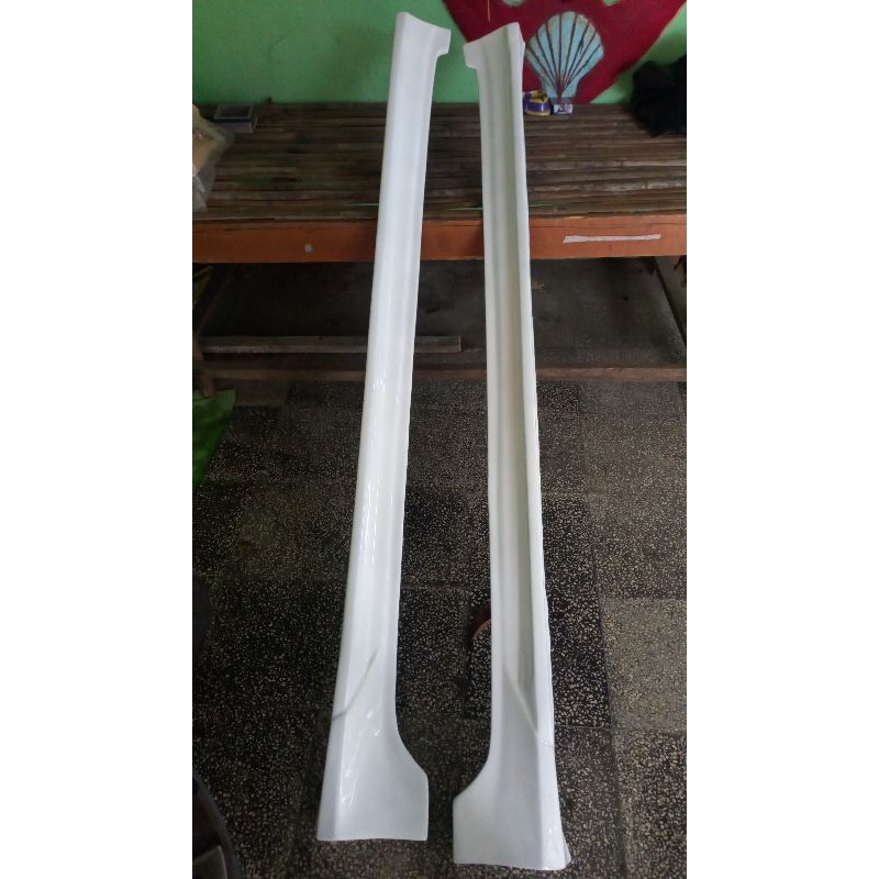 Bodykit samping calya sigra