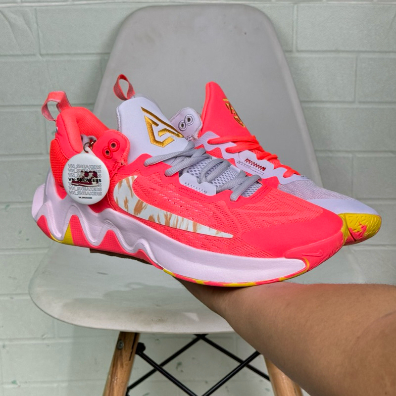 TERBARU SEPATU GIANNIS IMMORTALITY 2 HOT PUNCH MISMATCHED