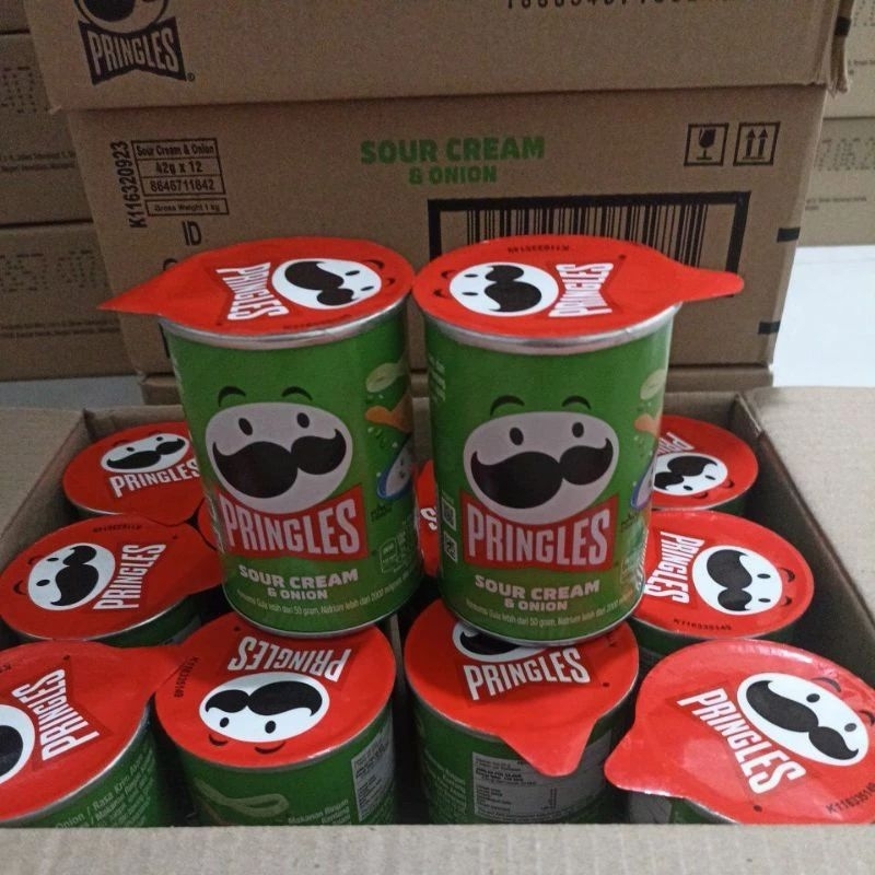 

[TERMURAH] PRINGLES SOUR N CREAM 1 KARTON ISI 12 TUBE 42GR