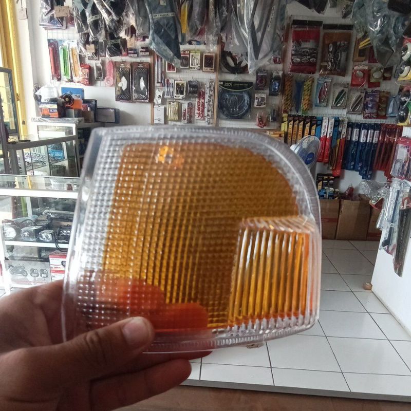 MIKA LAMPU SEIN MOBIL T120SS BAGIAN (KIRI/LH) ORIGINAL SPAREPART