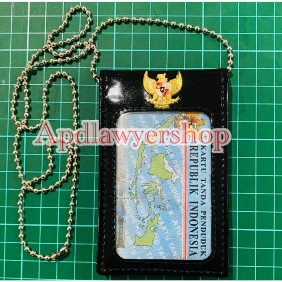 

Name Tag Id Card Kulit Glossy Garuda 2 Sisi Magnet Plus Kalung Rantai