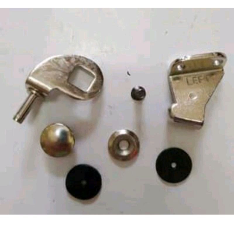1set engsel kaca angin t120 tua/engsel dudukan kaca angin t120 colt
