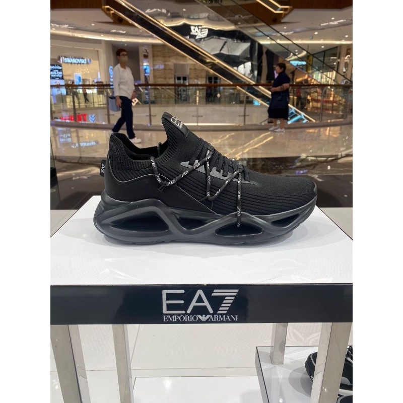 Sepatu formal / sepatu casual / sepatu sneakers warna hitam Emporio Armani full kzsh 046