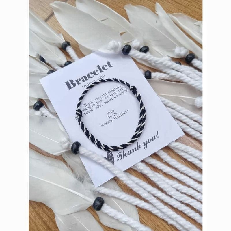 Gelang Tridatu Polos Hitam Putih Unisex Khas Bali 2mm