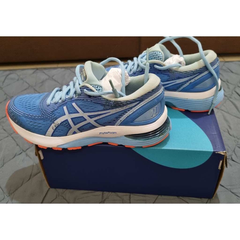 Preloved Running Shoes Asics Gel Nimbus 21