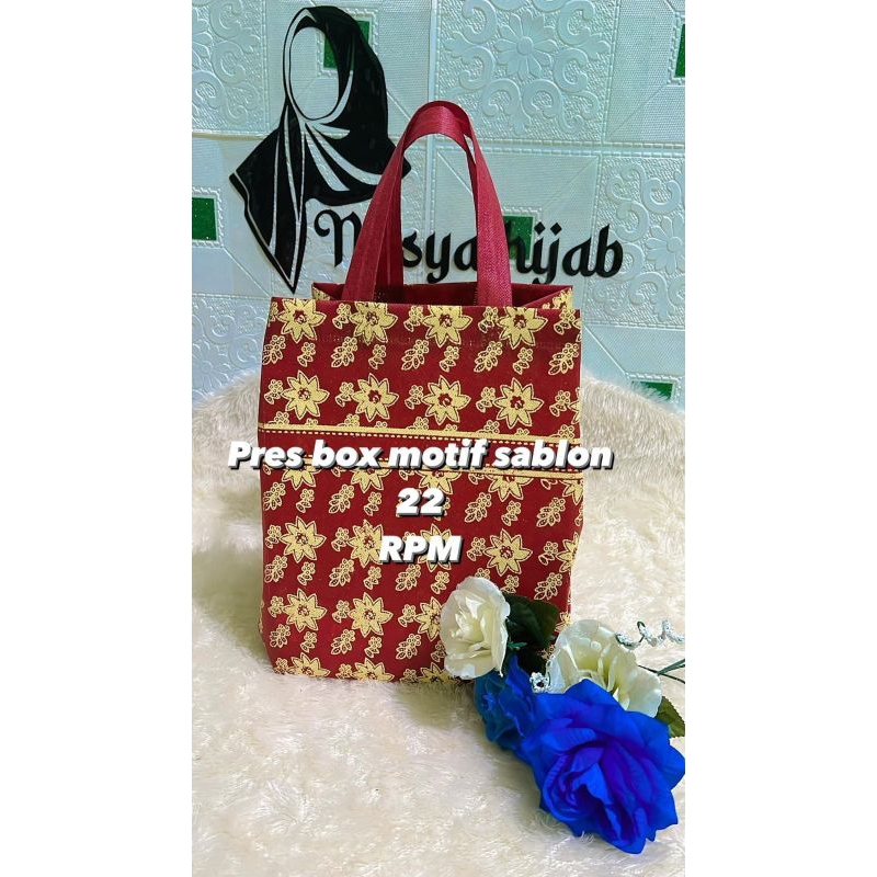 

Tas Pres Box Motif Sablon hajatan spunbond