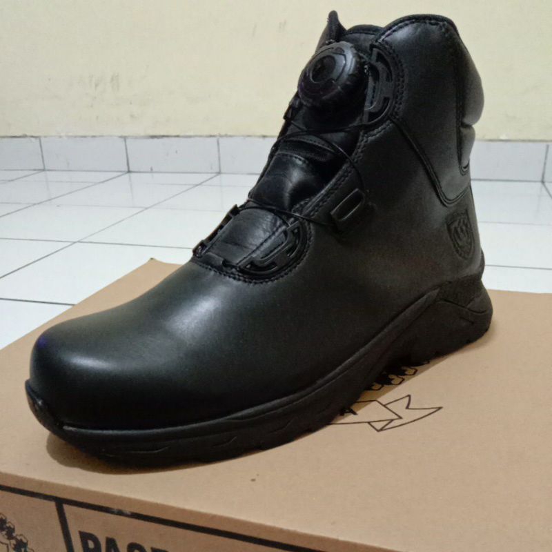 Sepatu pembagian  PASPAMPRES  Original