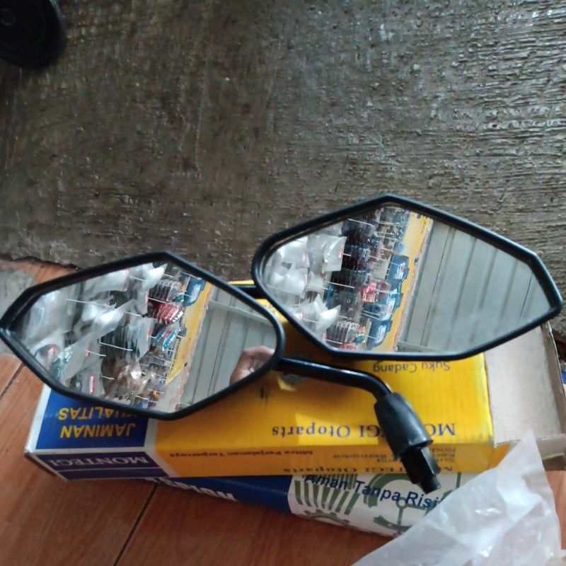 KACA SPION SET VARIO 125/150 LED