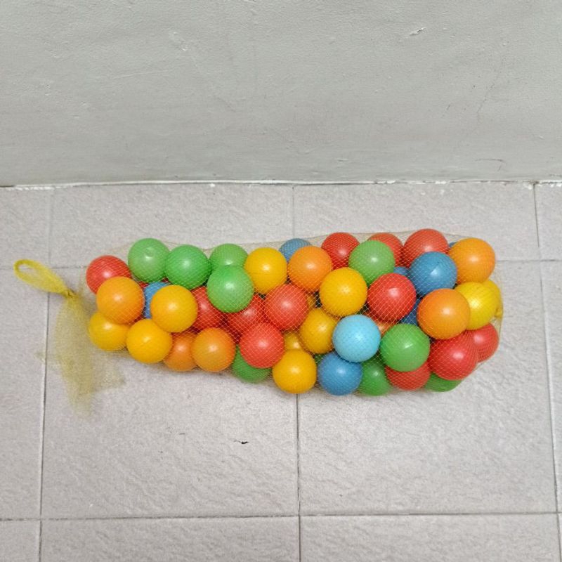 Bola Plastik Warna Warni Mandi Bola