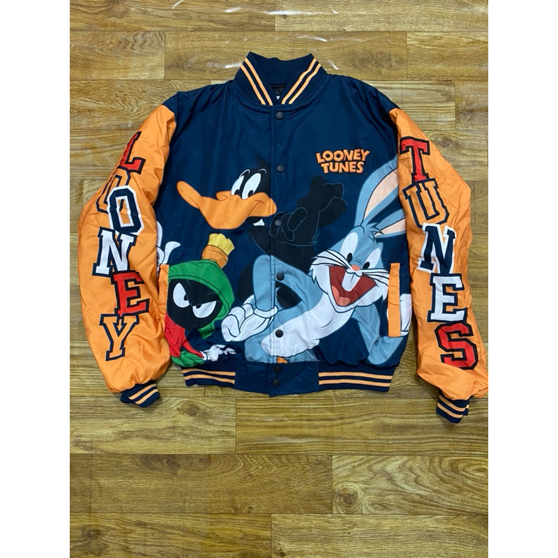 varsity looney tunes sz M