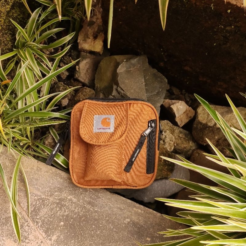 slingbag carhartt brown