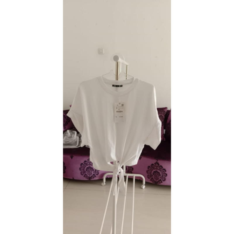 zara kaos putih polos