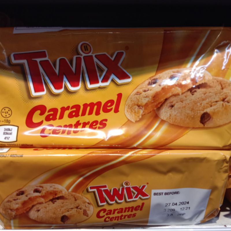 

Twix caramel centres cookies 144gr